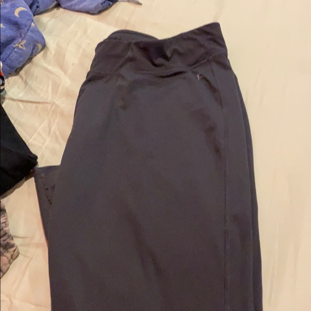 Danskin Capri leggings